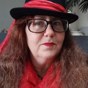 Meet your Posher, Deb